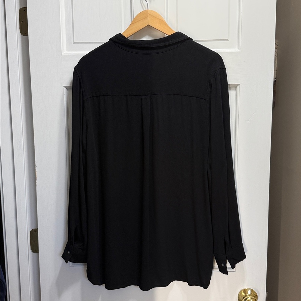 Gap flap pocket utility button down shirt - Picture 3 of 9